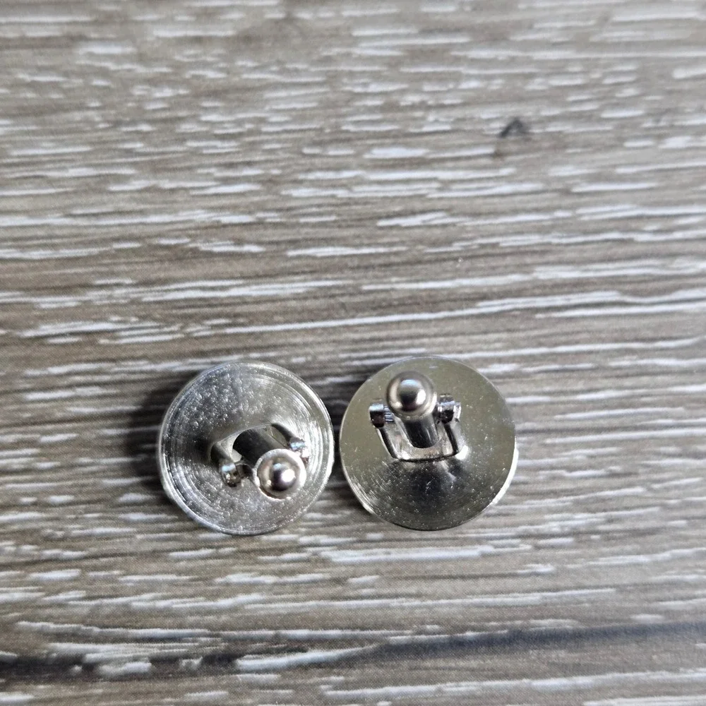 Vintage Silver Tone Round Purple Pink Silk Fabric Inlay Bullet Back Cufflinks